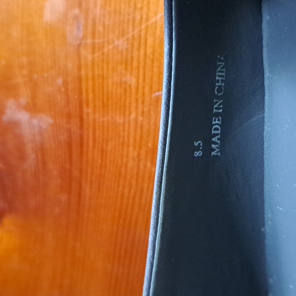 Last Chance! Will Be Pulling Soon!J Jill 'Cara' grey shoes - Picture 4 of 6